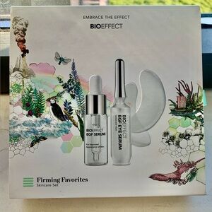 Firming Favorites Skincare Set - White